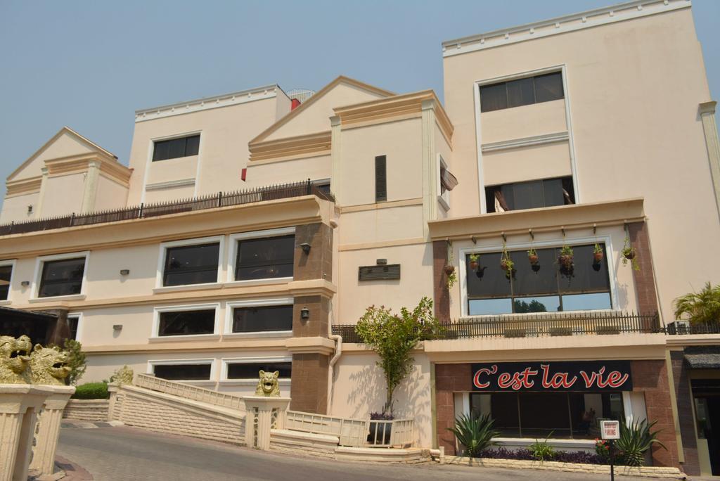 Casalinda Hotel & Gallery Resort Mobushipe Zewnętrze zdjęcie